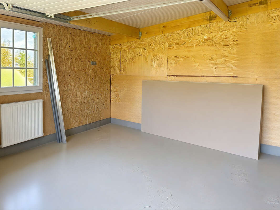 Maison à VILLEDIEU-LES-POELES