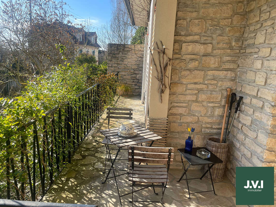 Maison à MONTMORENCY