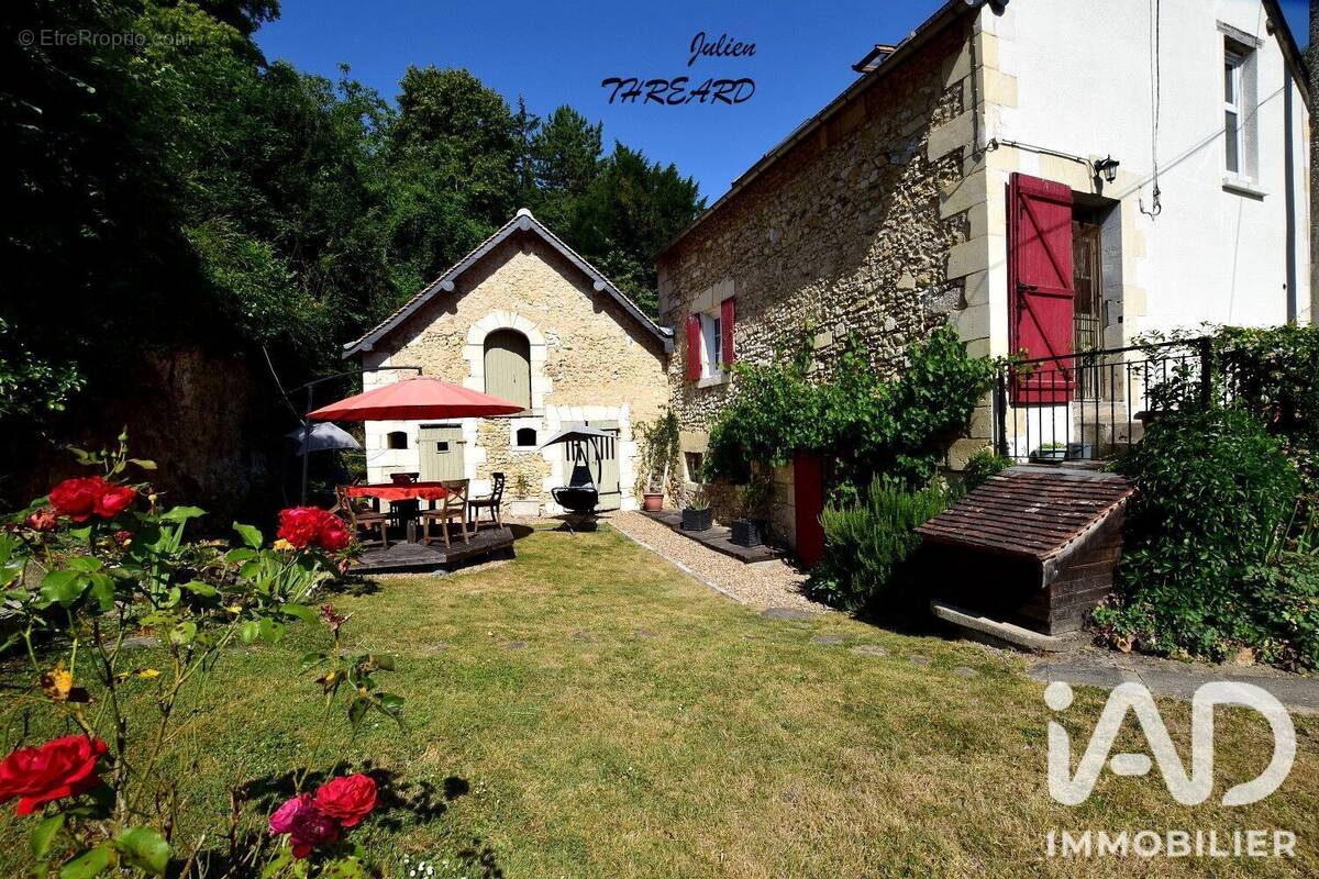 Photo 1 - Maison à LE PETIT-PRESSIGNY