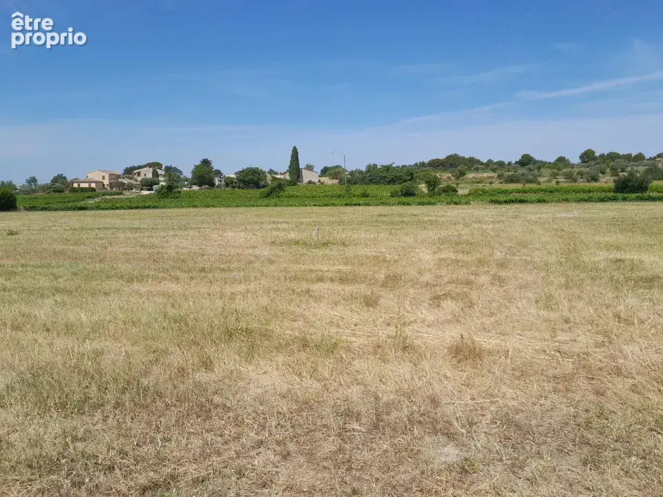 Terrain à CABRIERES-D'AVIGNON