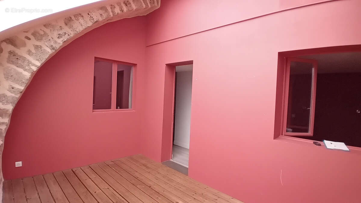 Appartement à PAULHE