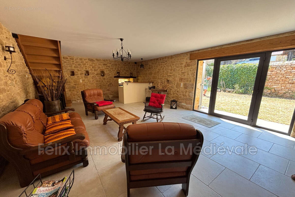 Maison à SARLAT-LA-CANEDA