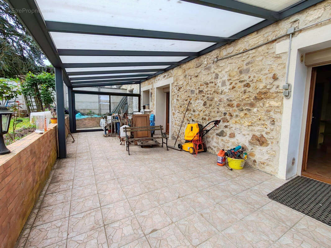 Maison à LA FERTE-MILON