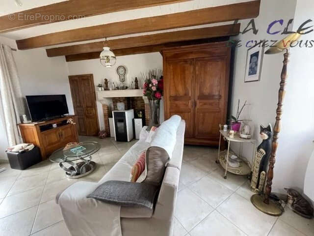 Maison à SAINT-LAURS