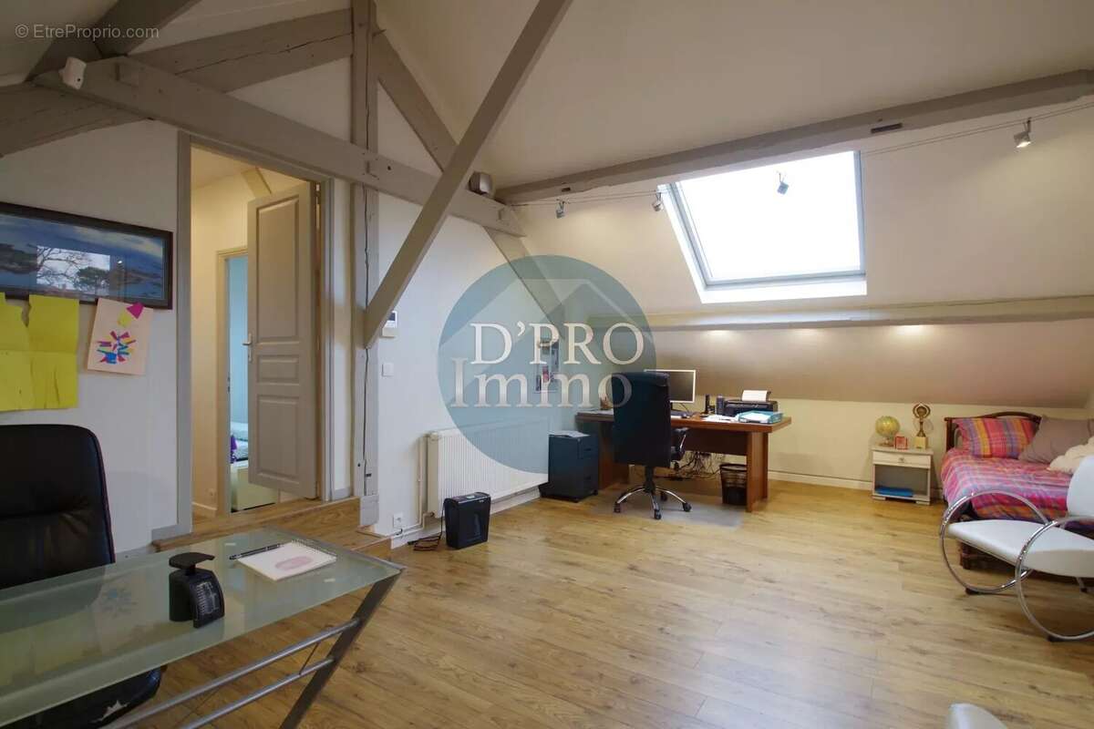 Maison à LA HAIE-FOUASSIERE