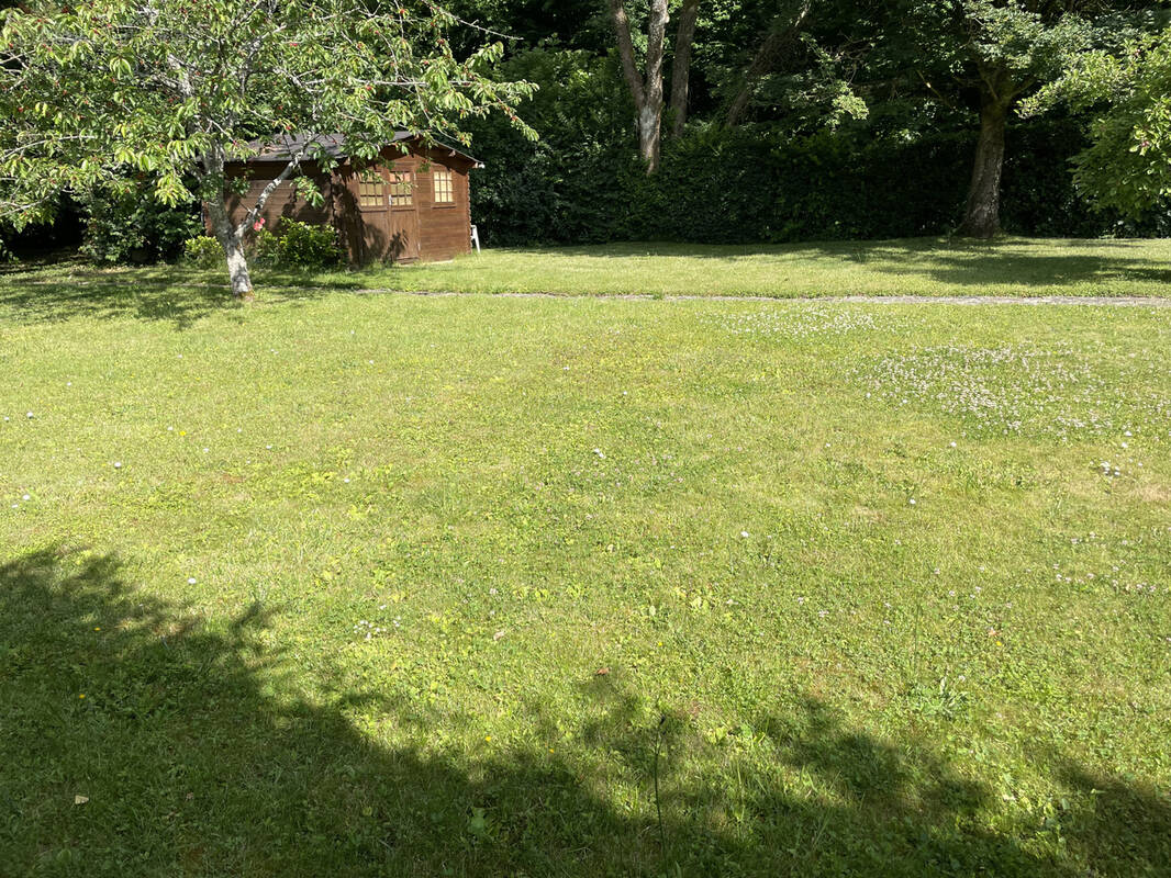 Terrain à SAINTE-GENEVIEVE