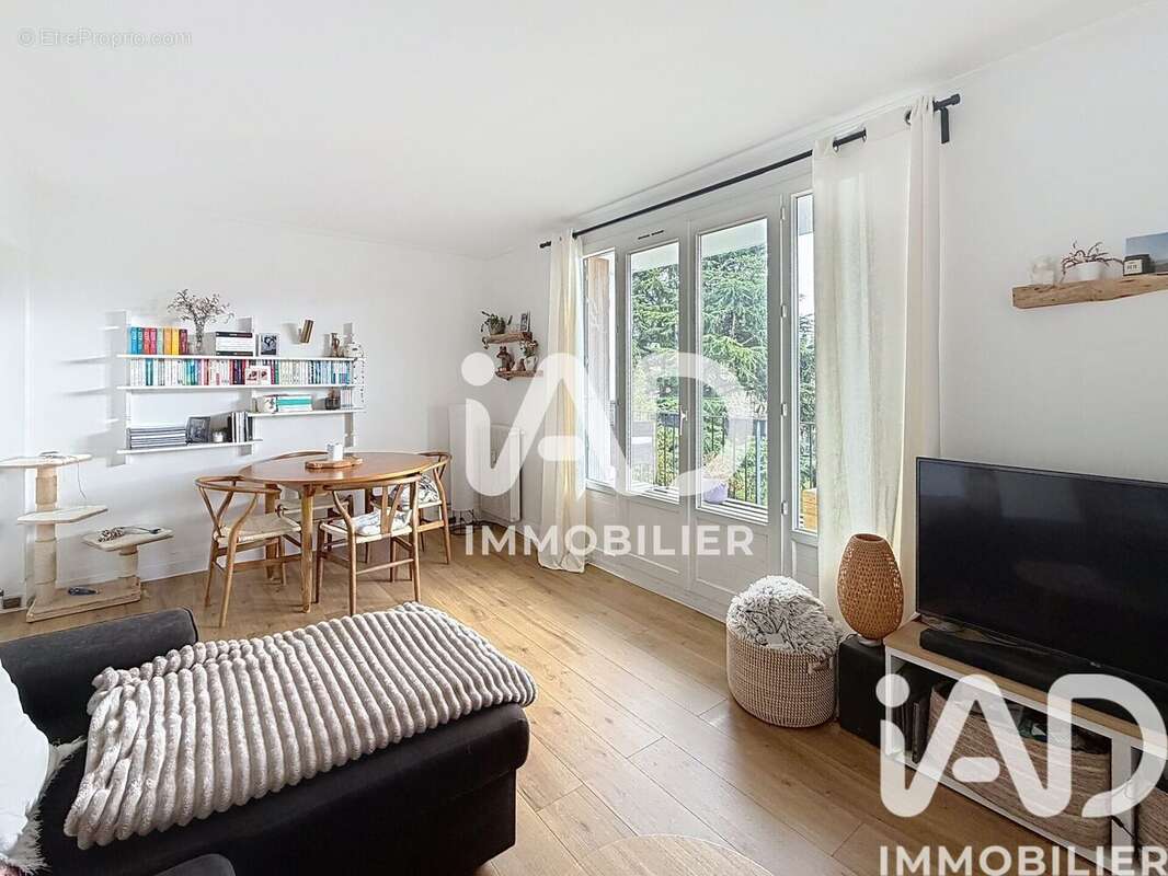 Appartement 61 m² à Les Clayes-Sous-Bois  - photo 5