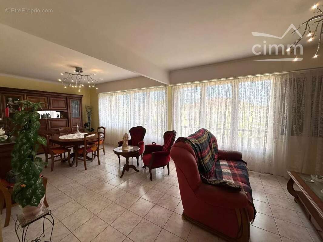 Appartement à VALRAS-PLAGE