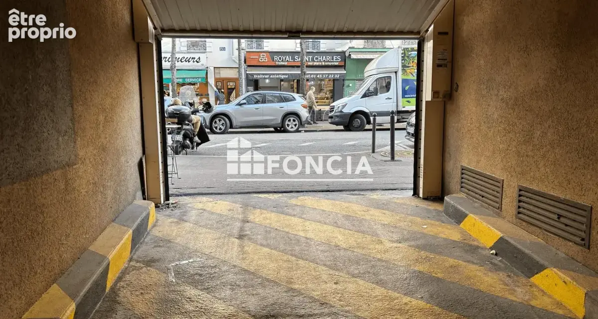 150 rue Saint Charles Paris 15, parking au 2ème sous-sol - photo 7