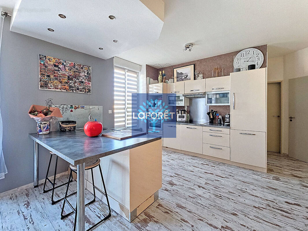 Appartement à LOIRE-SUR-RHONE