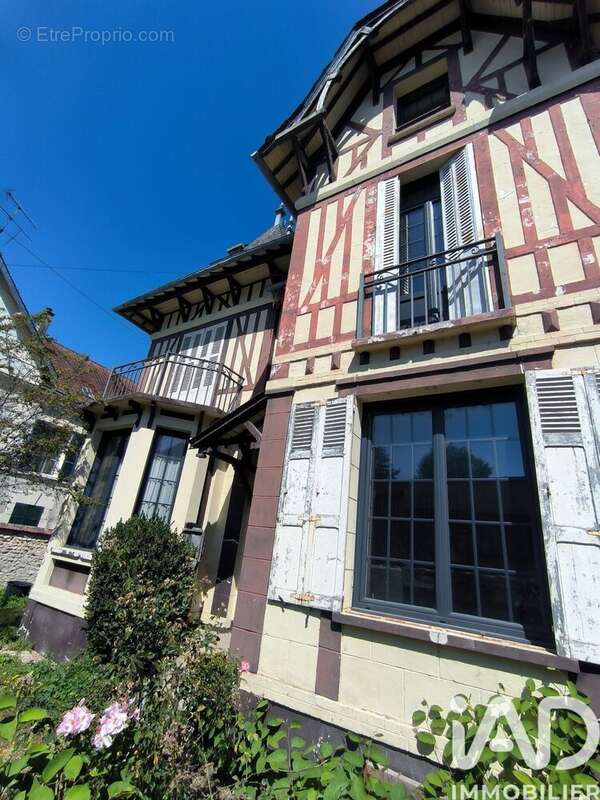 Photo 2 - Maison à IVRY-LA-BATAILLE