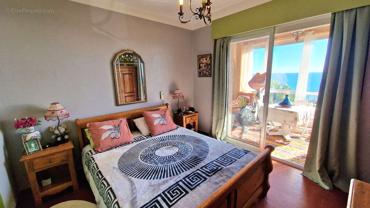 Maison à LES ISSAMBRES