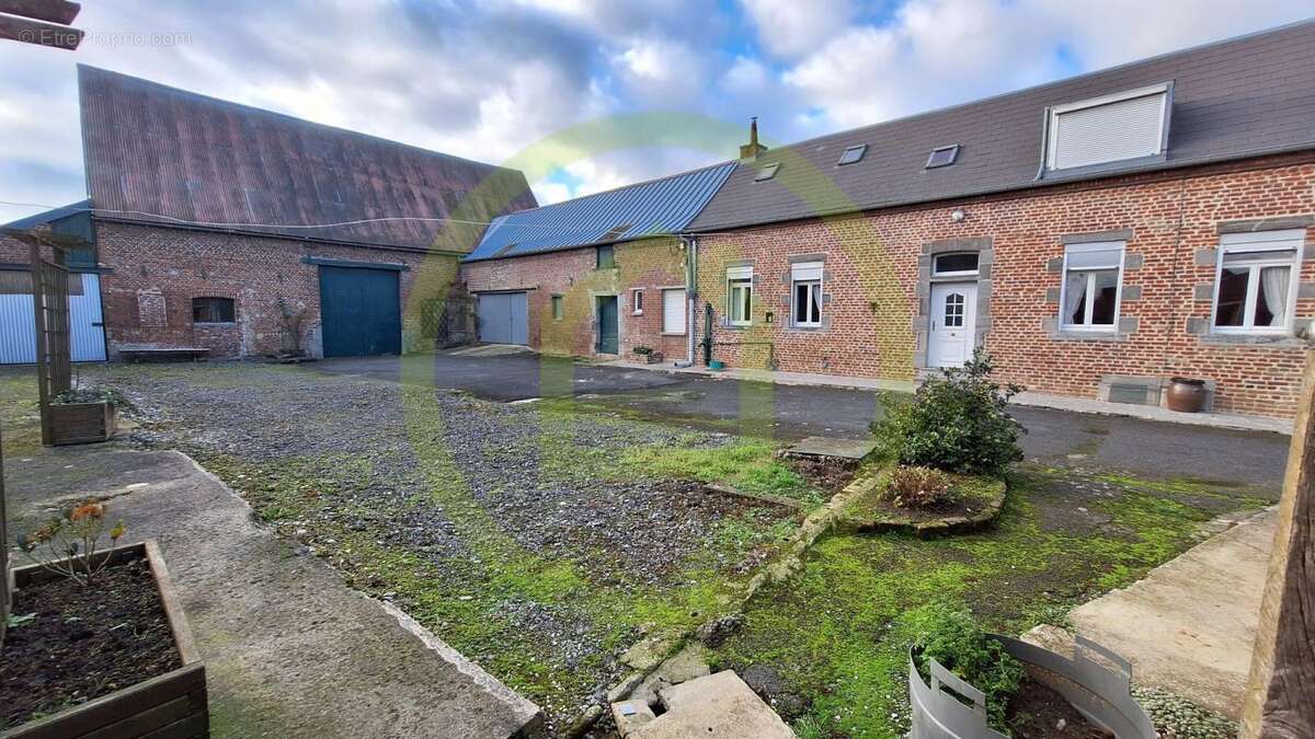 Maison à VILLERS-POL