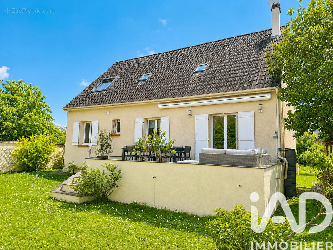 Photo 1 - Maison à LIMEIL-BREVANNES