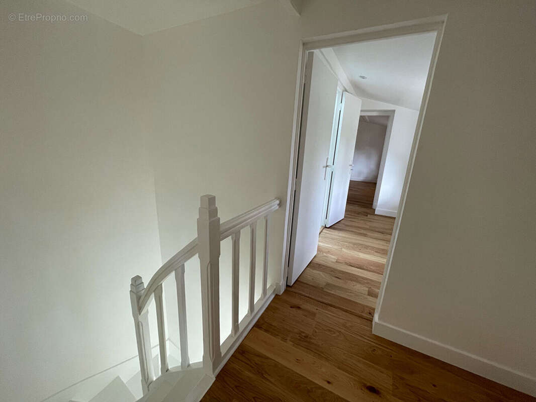 Maison à SAINTE-SAVINE