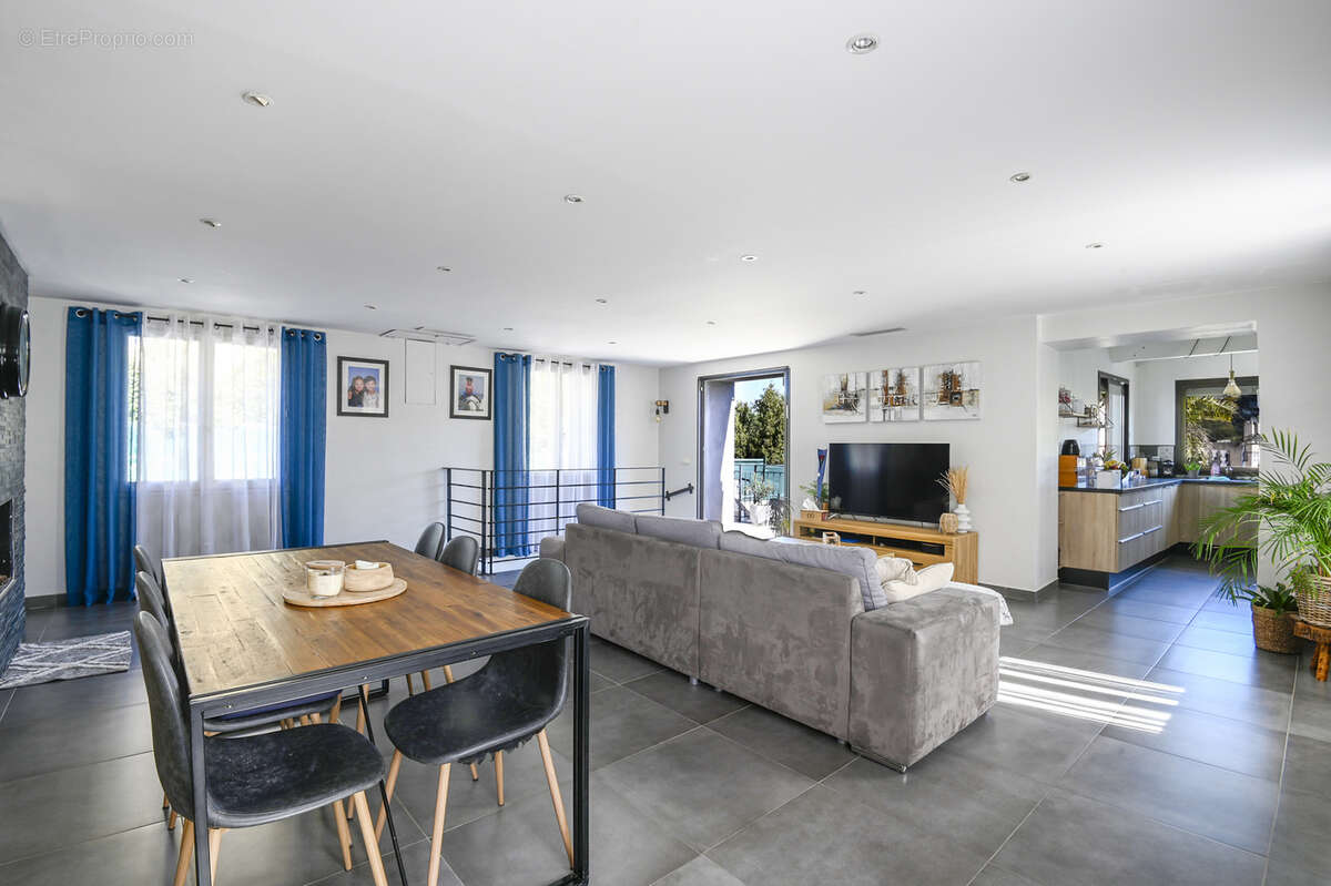 Maison à MARSEILLE-12E