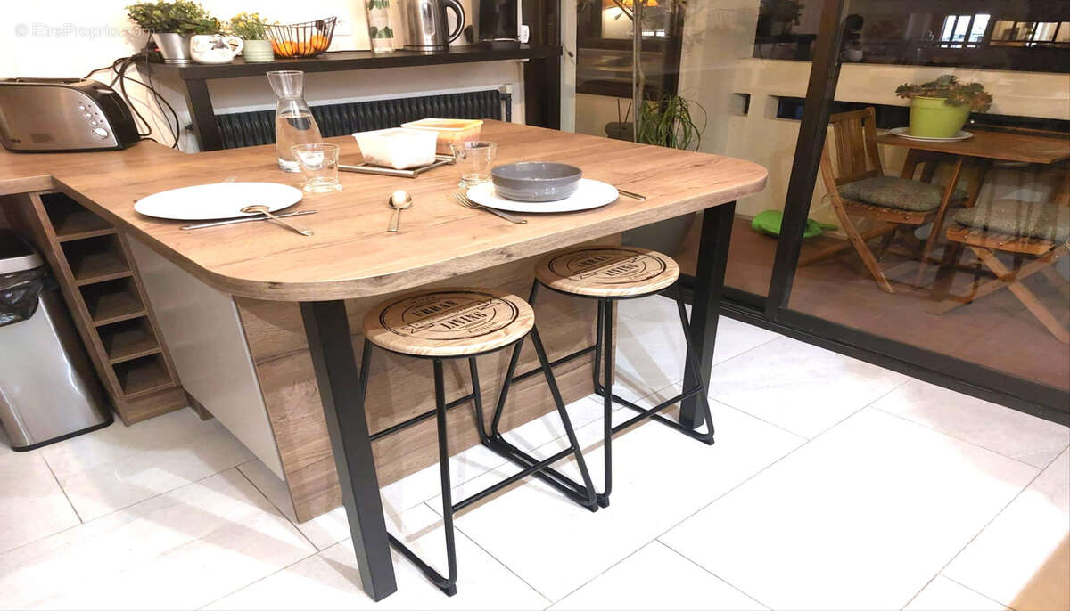 T4/5 en dernier étage Parc DESSUARD 13012 Marseille n°2 - Appartement à MARSEILLE-12E