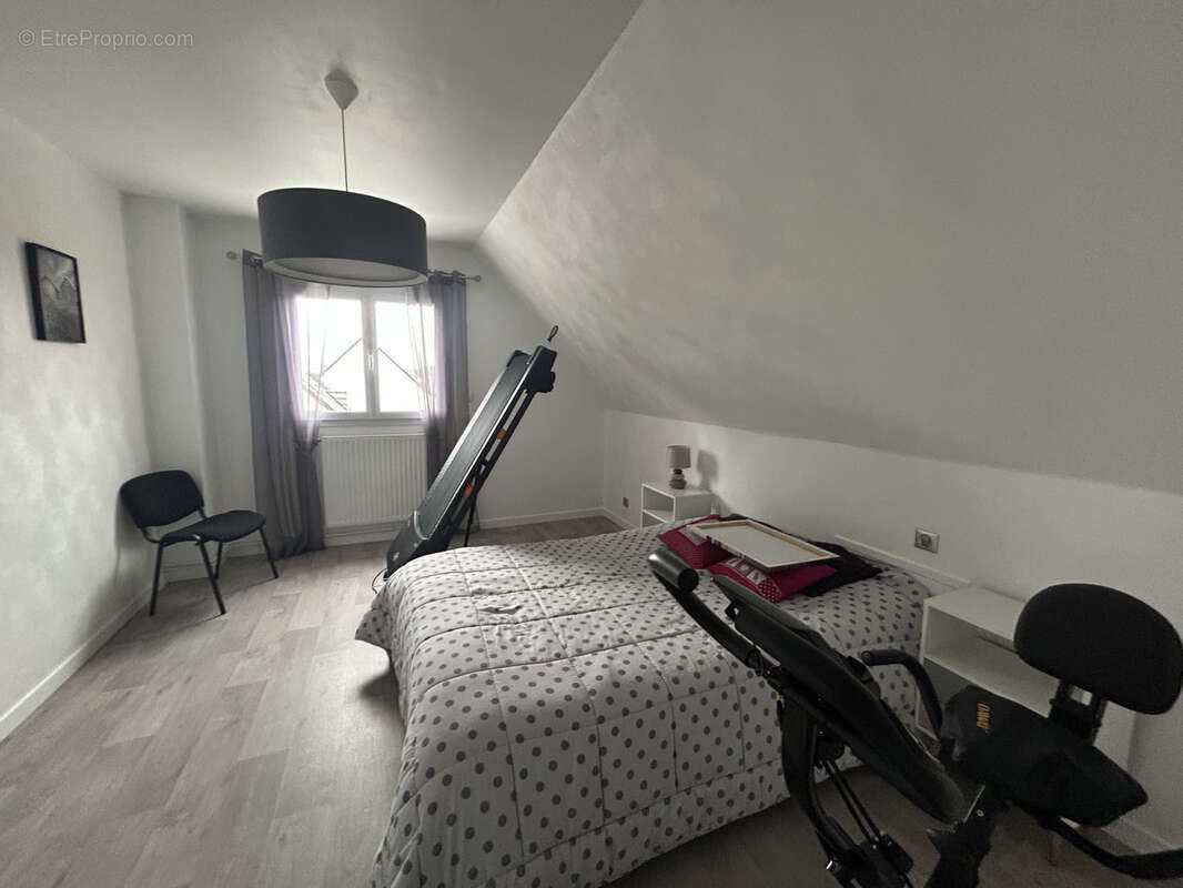 Maison à SAINT-SAENS