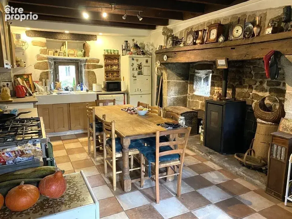 Maison 7 pièces 175 m² à vendre à Saint-Martin-Chateau (23460) - photo 3