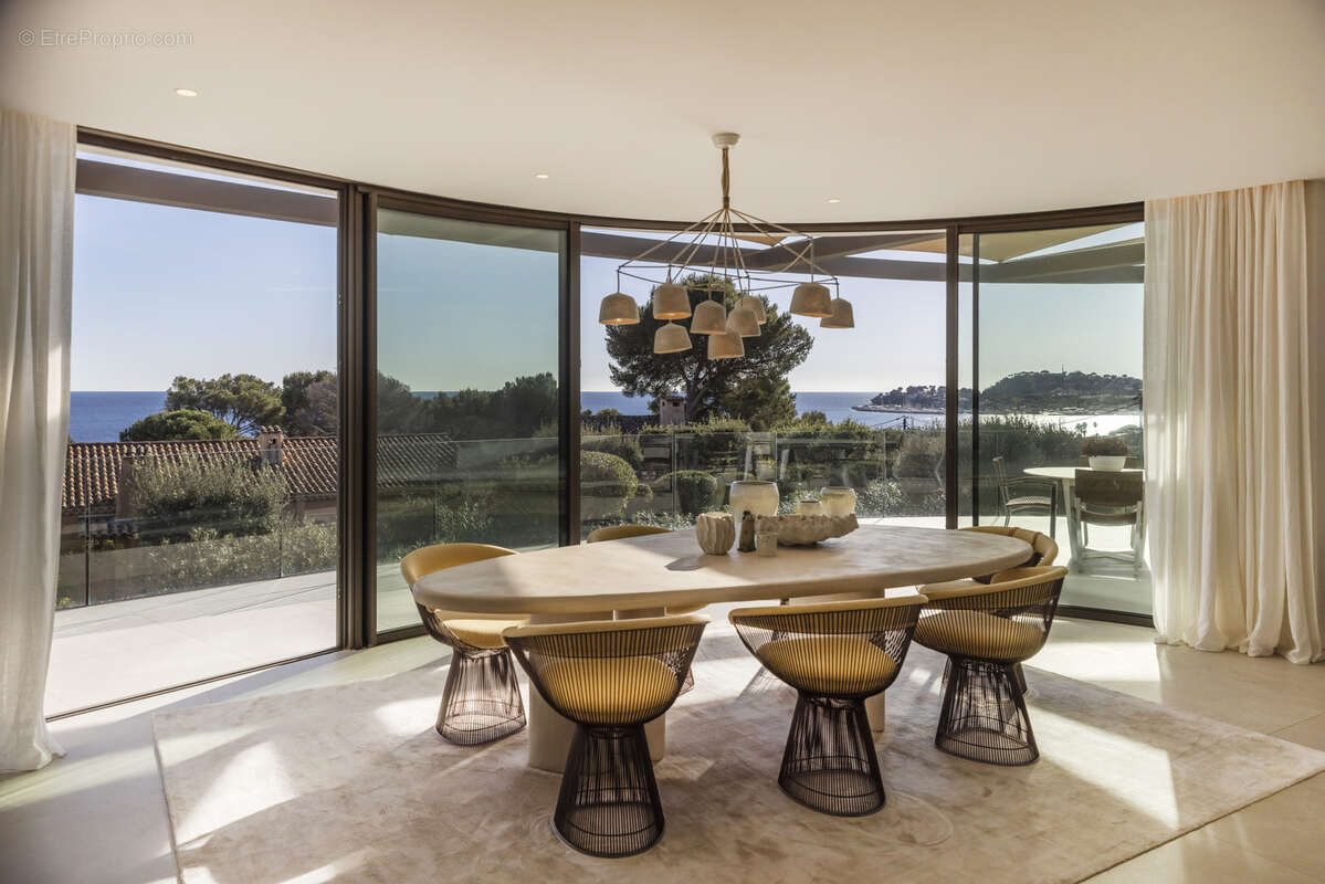 Maison à CAVALAIRE-SUR-MER