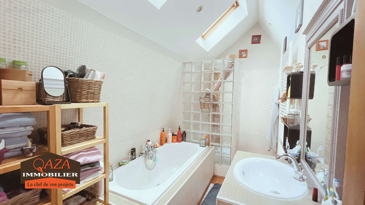 Maison à CAMPHIN-EN-PEVELE