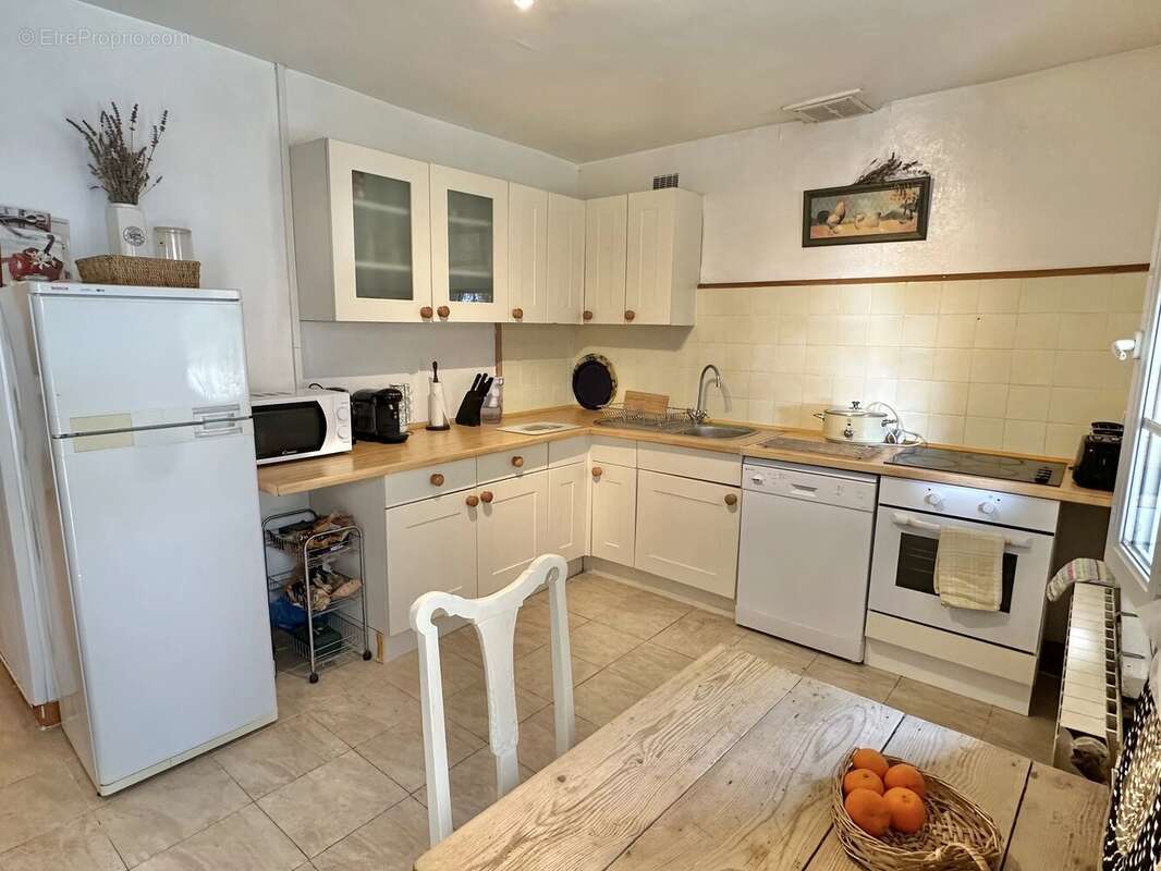 Charmante maison de 4 chambres dans un hameau paisible - photo 4