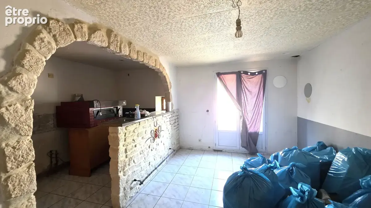 Ensemble immobilier sur plus de 9000m2 de terrain. - photo 4