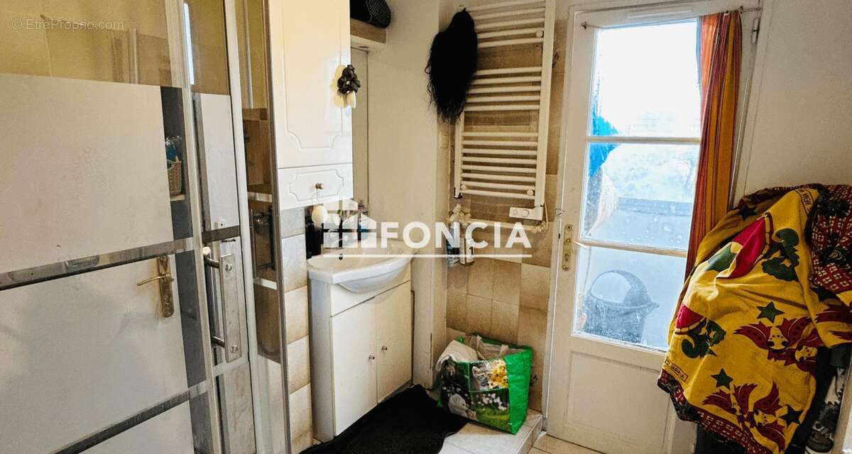 Appartement à MARSEILLE-15E