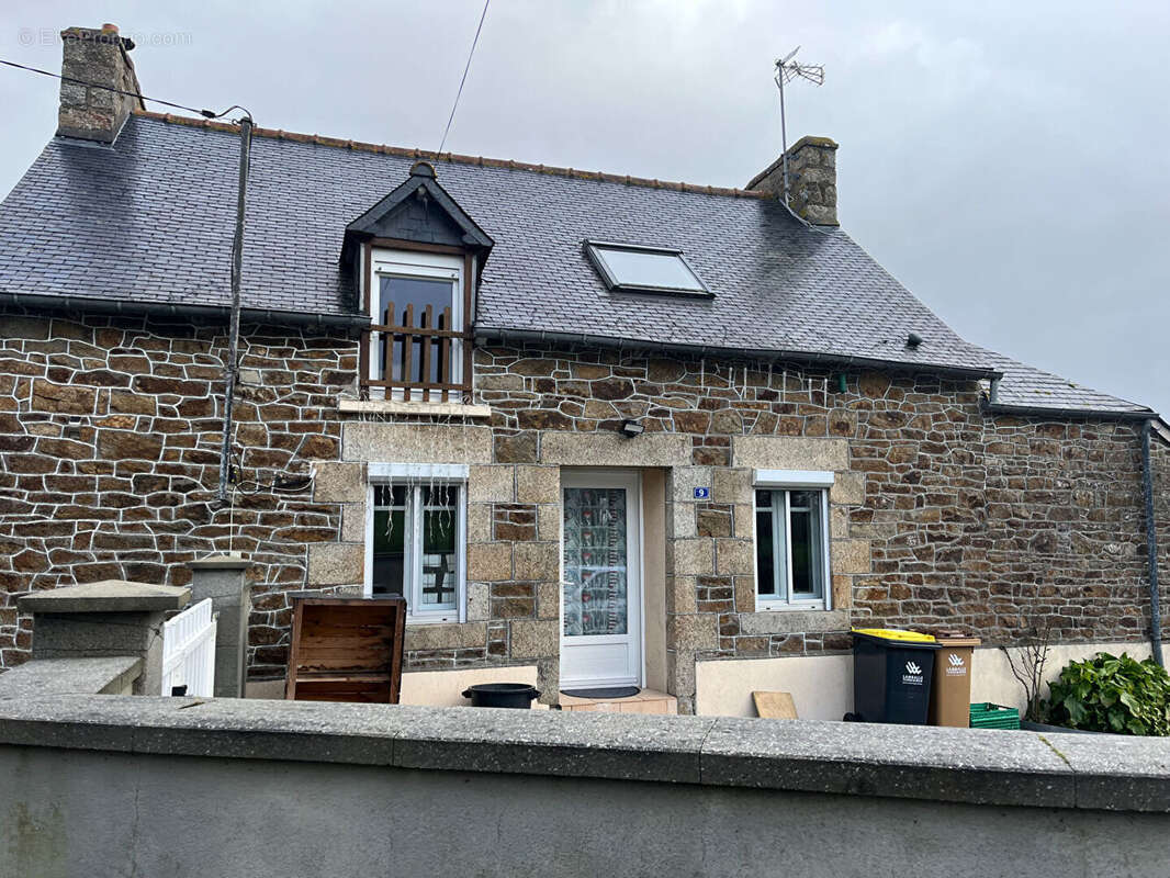 Maison à QUESSOY