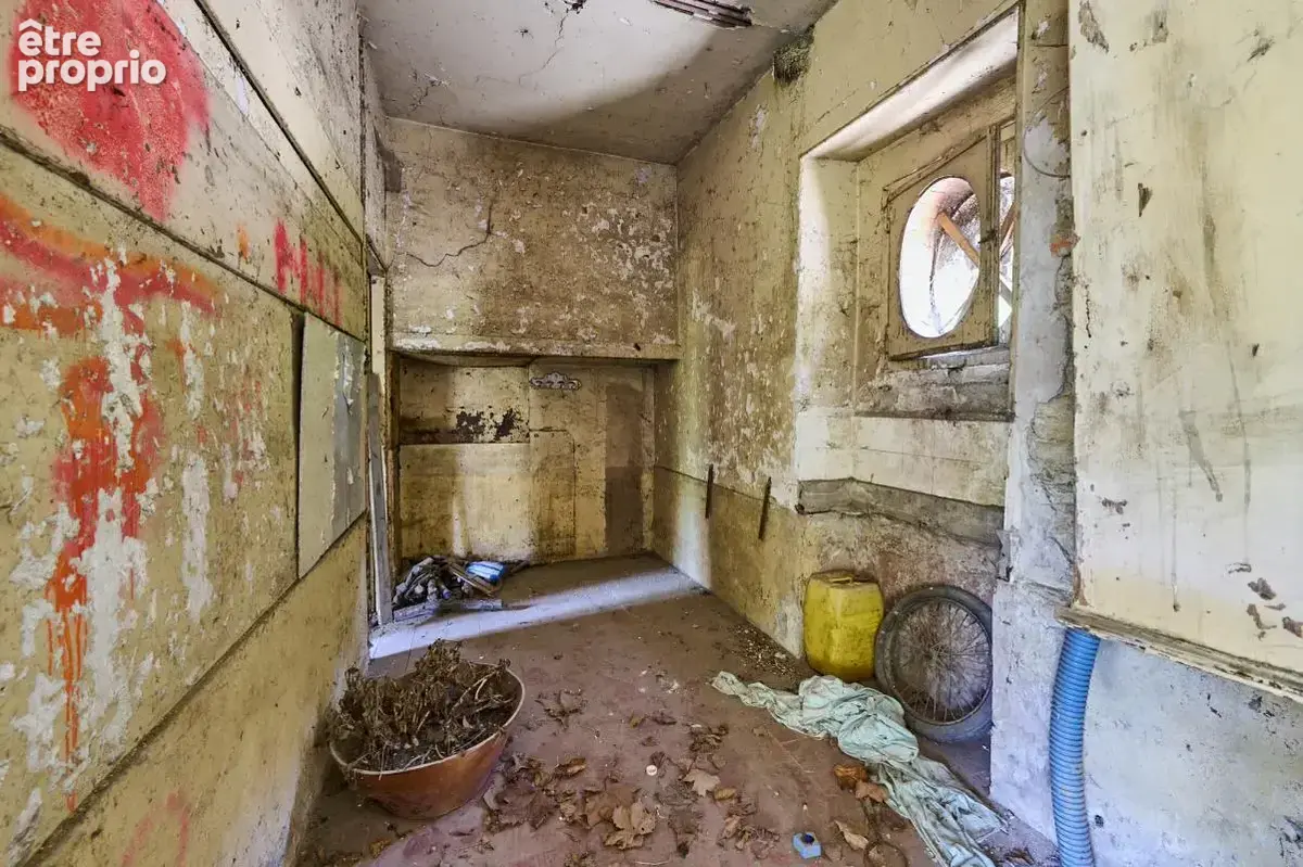 Immeuble et dépendances - 781 m² - Pouilly-en-Auxois (21) - photo 5