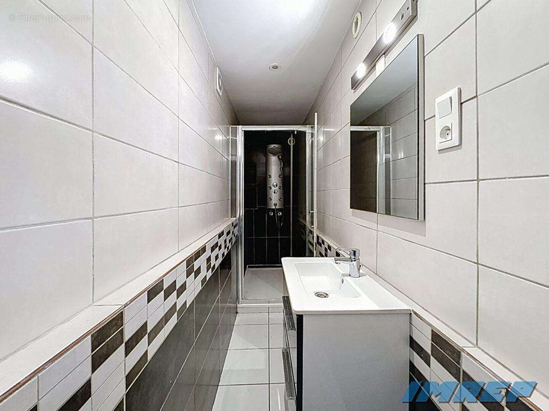 Appartement à MARSEILLE-9E