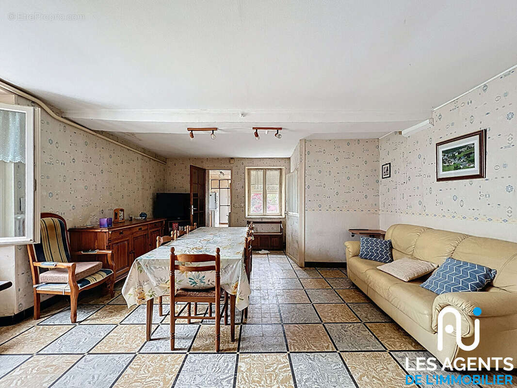 Maison à GEMIGNY