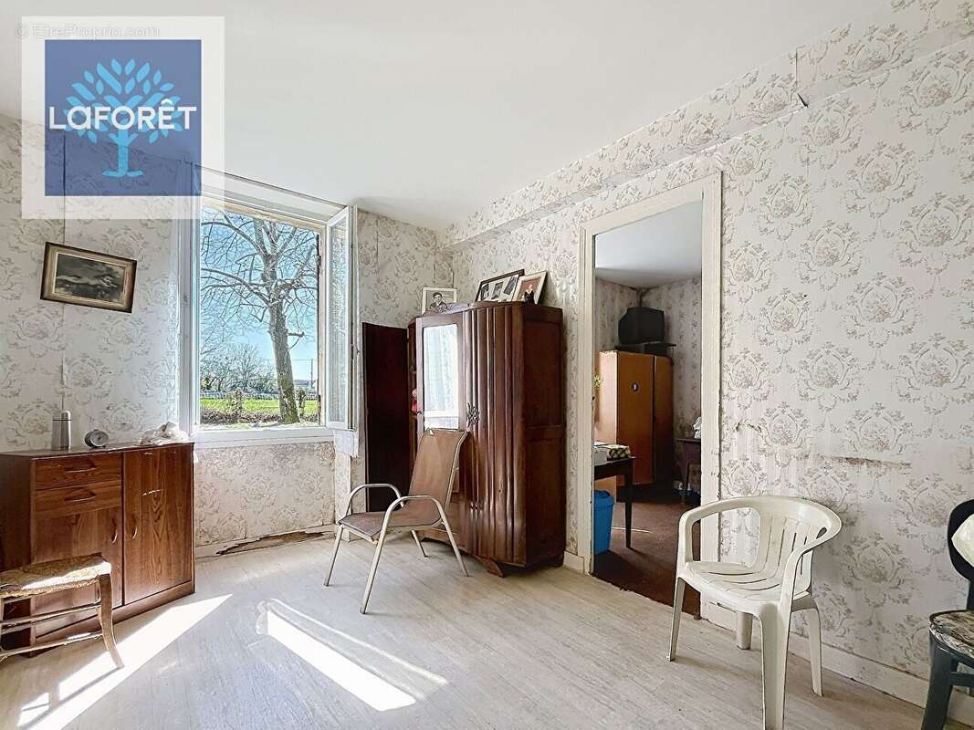 Maison à SAINT-CIERS-SUR-GIRONDE