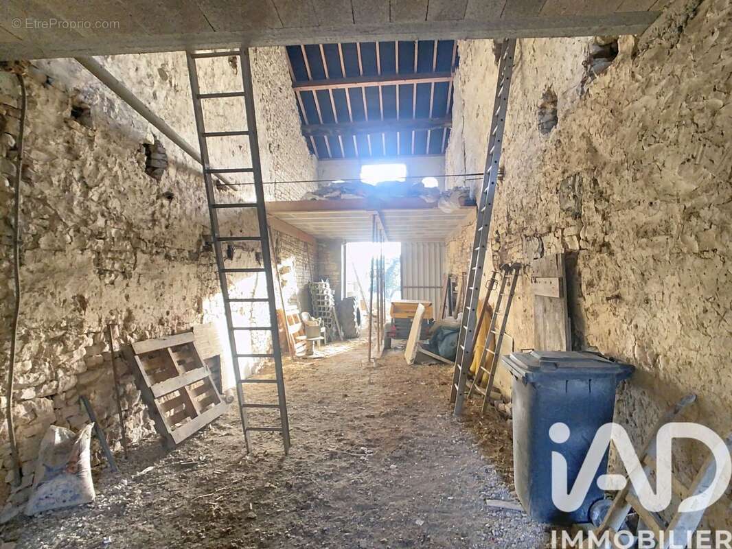 Maison 270 m² à Euffigneix  - photo 7