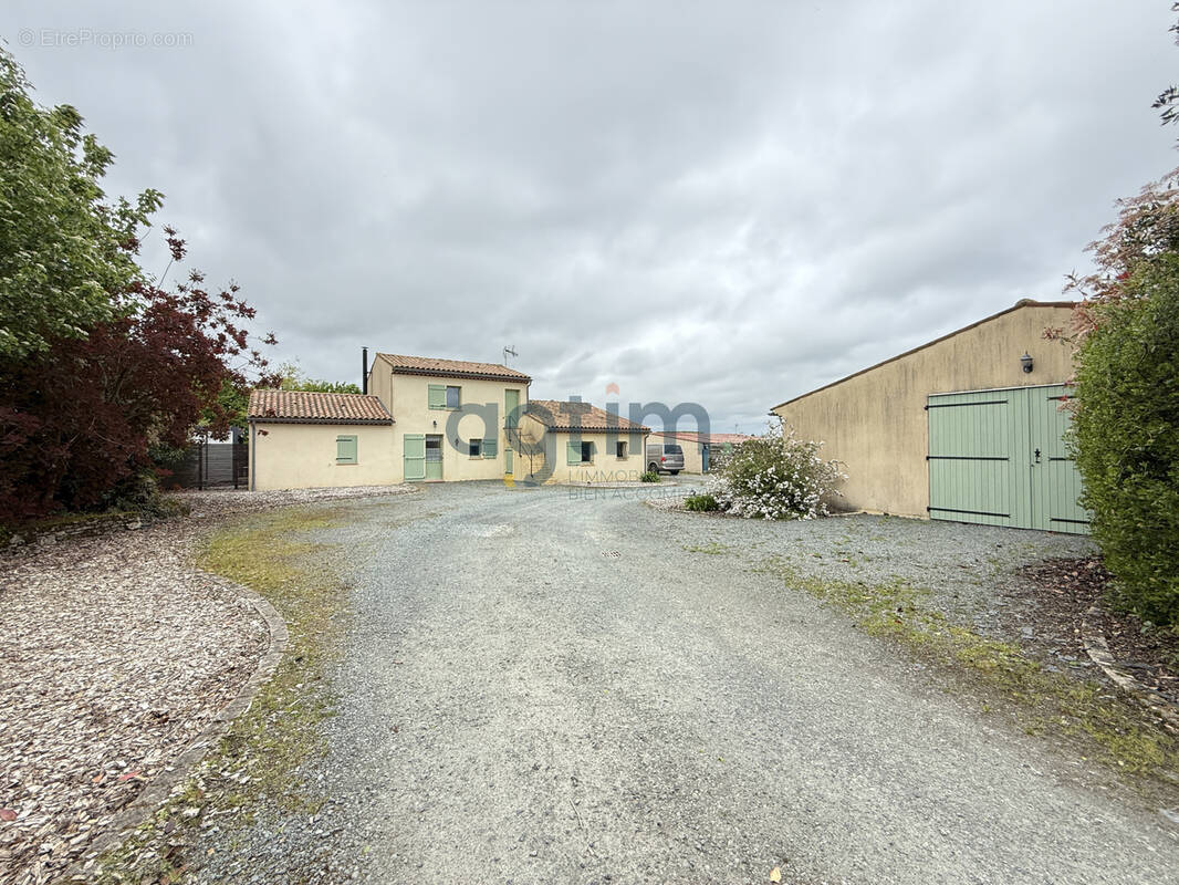 Maison à SAINT-ANDRE-GOULE-D'OIE