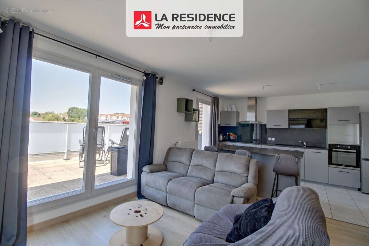 Appartement 76 m² à Cergy  - photo 5