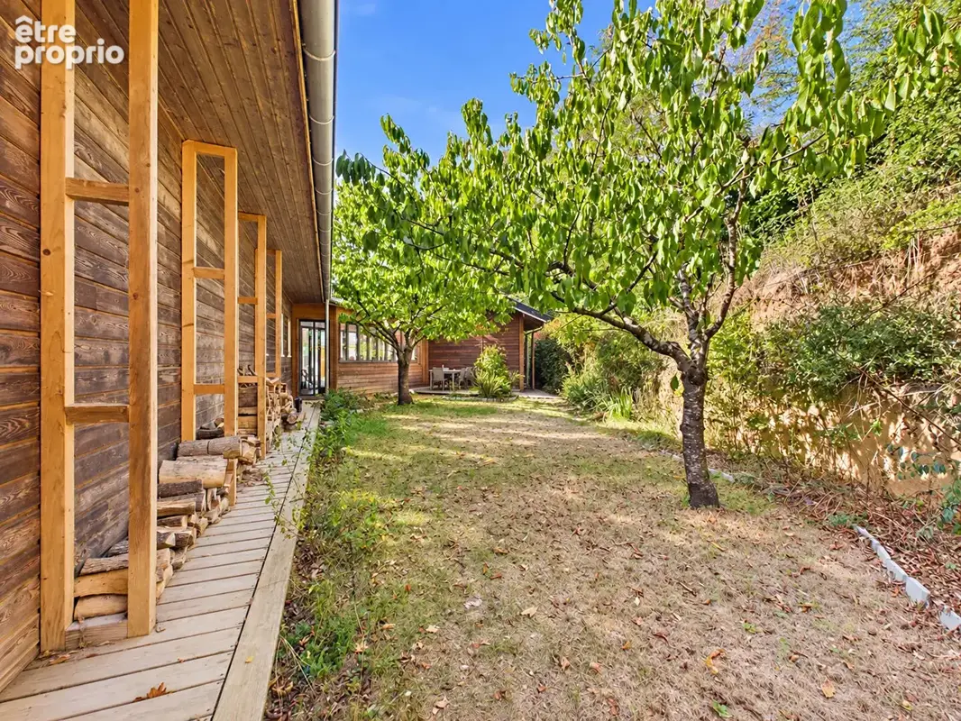 Maison d'exception de 230 m2 avec piscine chauffée - photo 16