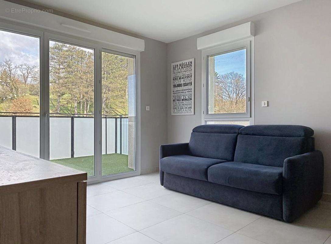 Appartement à VERNAISON