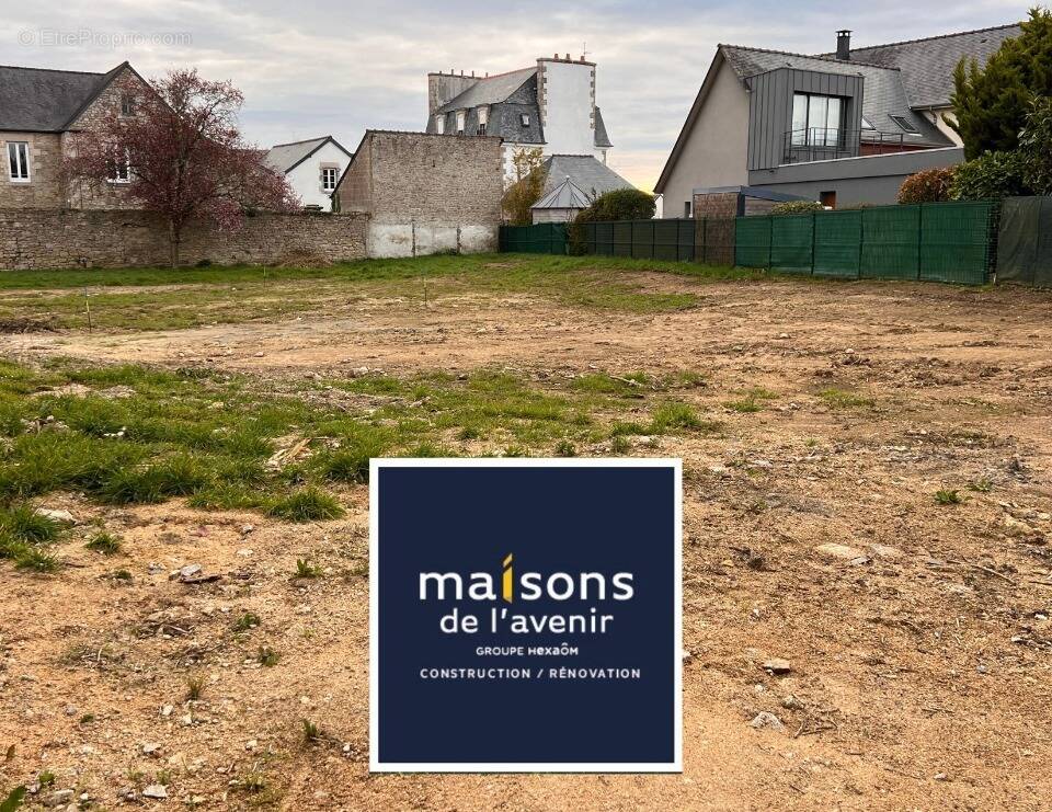 Terrain à DINAN