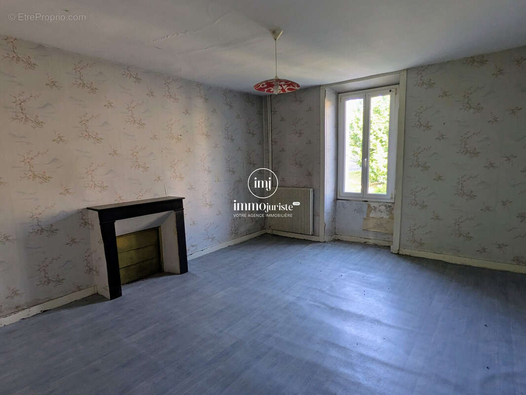 Maison 7 pièces 163 m² à vendre à Saillat-Sur-Vienne (87720) - photo 6