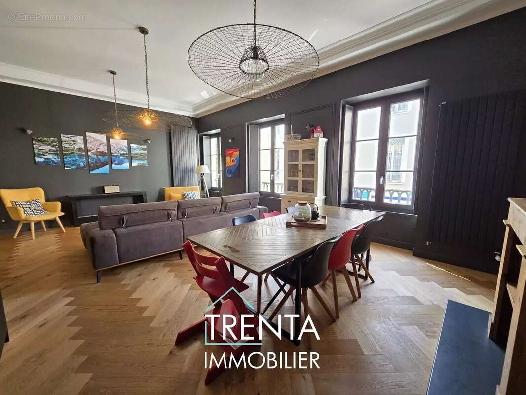 Appartement à VOIRON