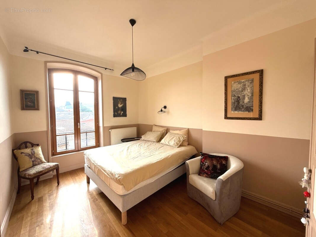 Appartement à ANSE