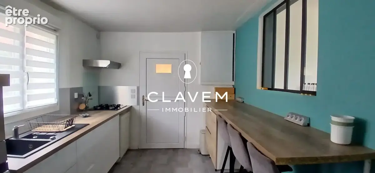 Maison 75 m² à Montendre  - photo 3