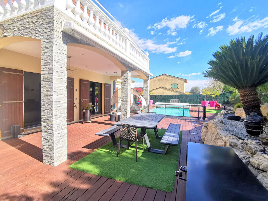 La colle sur loup : villa en parfait etat avec piscine - photo 5