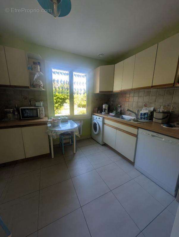 Maison à LA BREILLE-LES-PINS