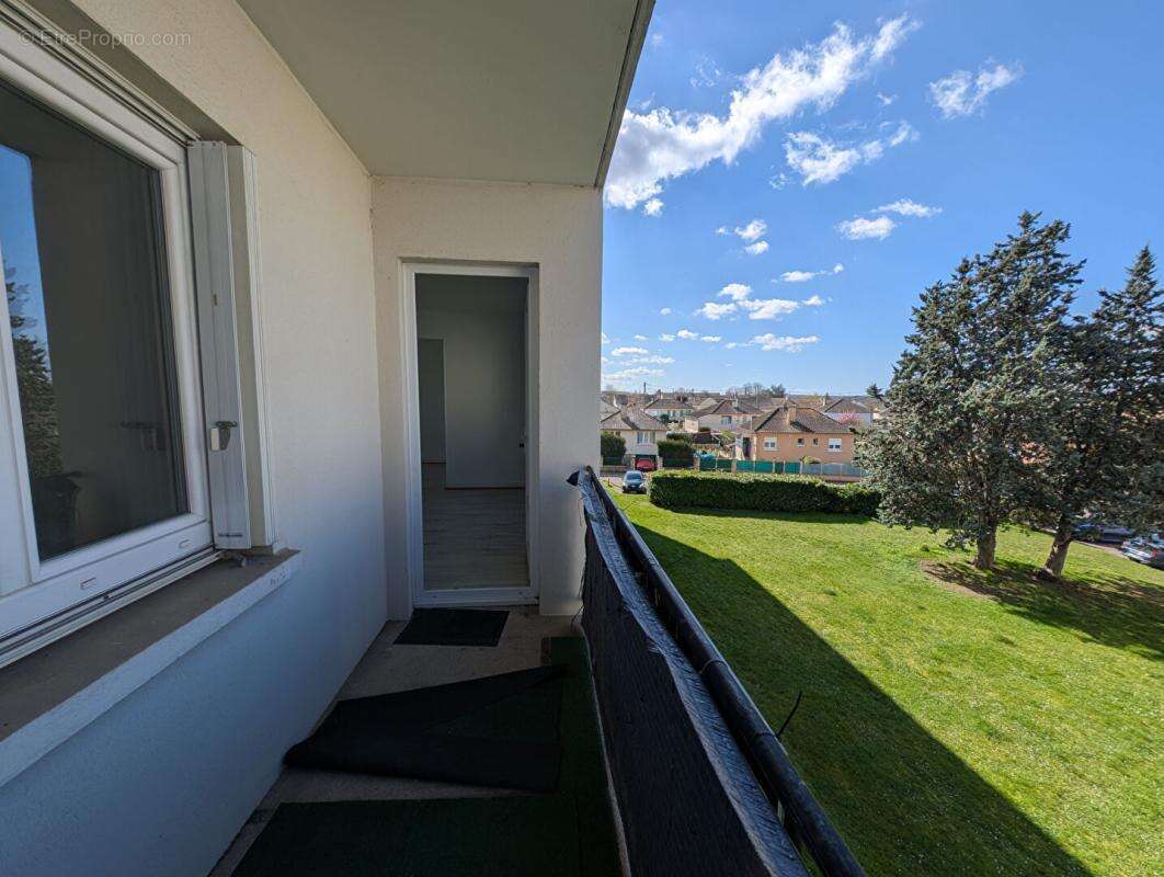 Appartement à VERNOUILLET