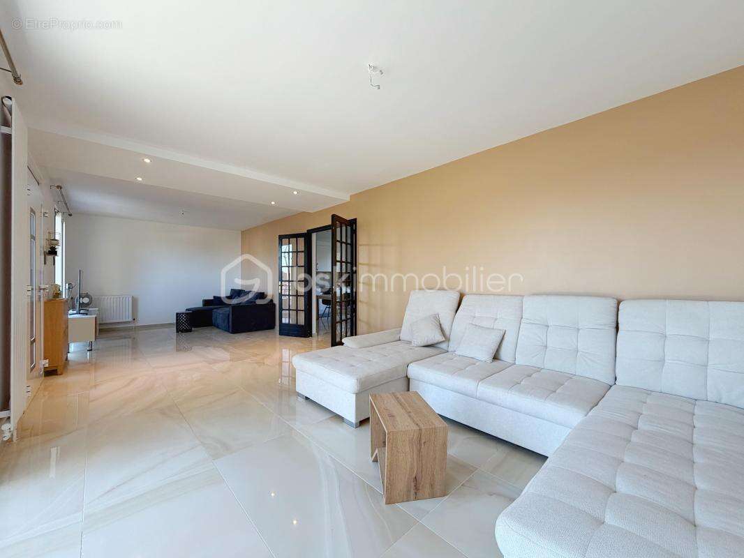 Maison à ECQUEVILLY