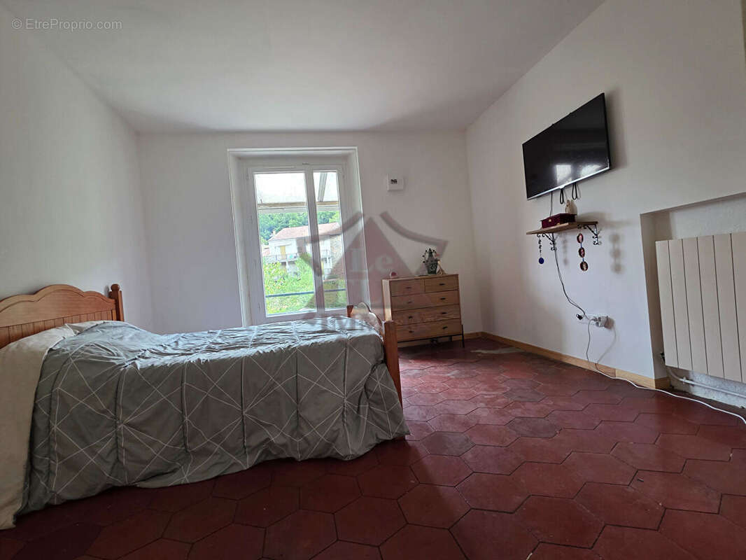 Maison a rennover - photo 9