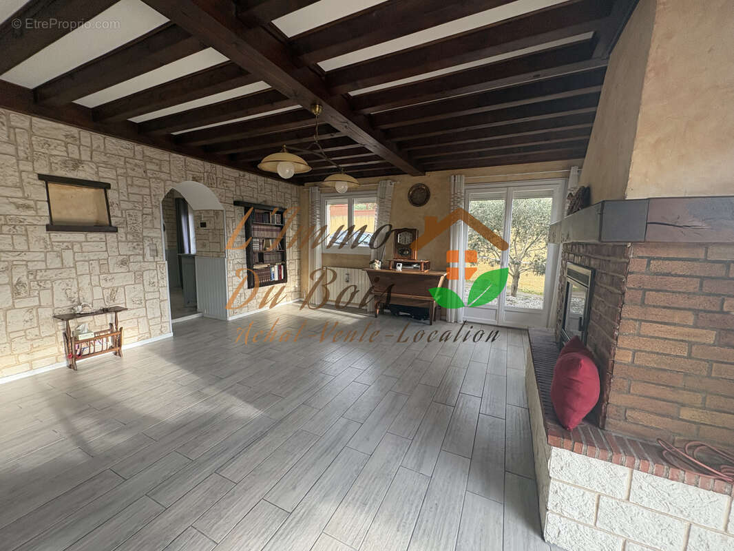 Maison individuelle de 193M2 - SAINT CLAIR DU RHÔNE - photo 8