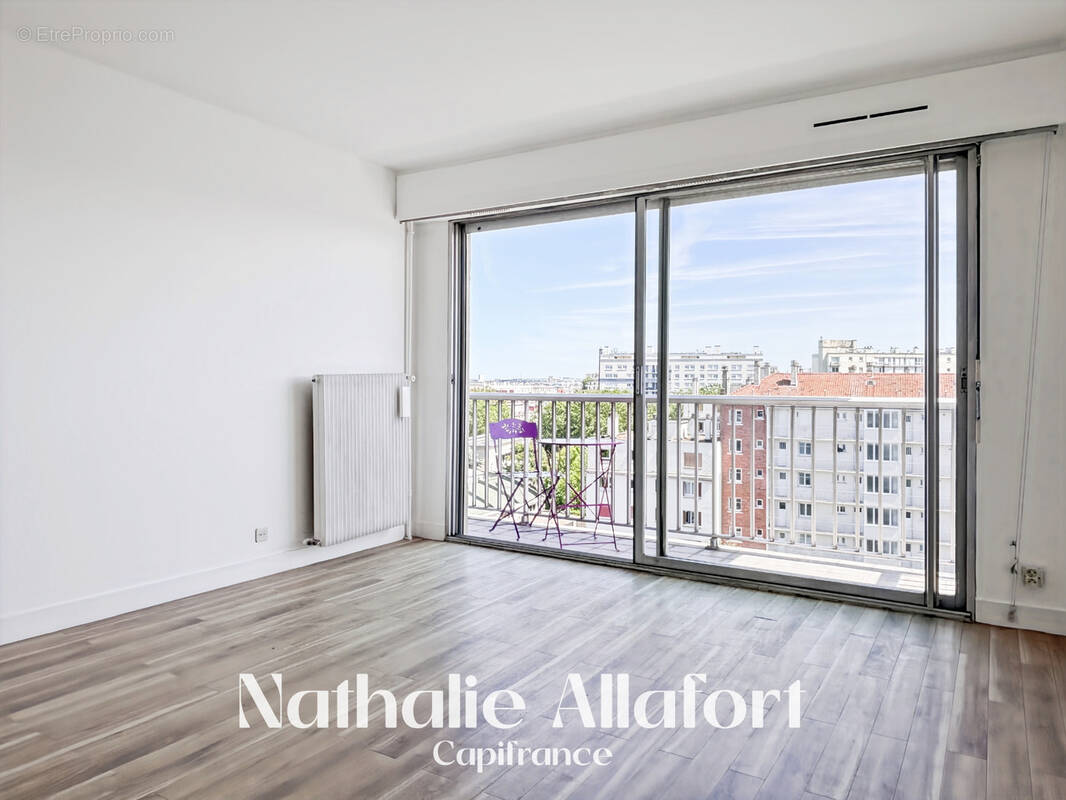 Appartement à MONTROUGE